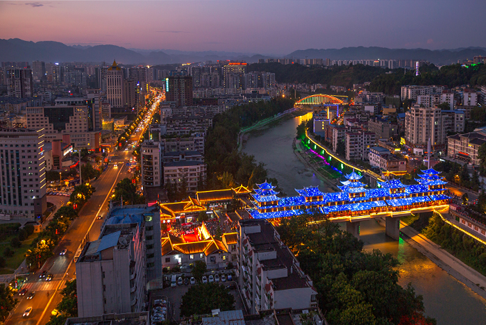 恩施春節亮燈登上多家媒體熒屏！