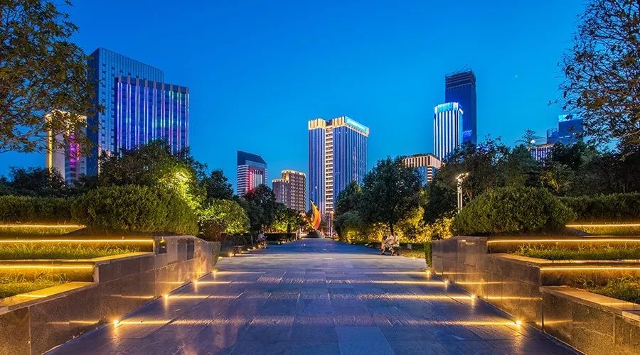 旅游景區的燈光設計，夜空中最亮的星02