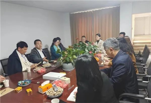 “大理元想”吹響國家級鄉村振興集結號，信達電通董事楊敏出席研討會